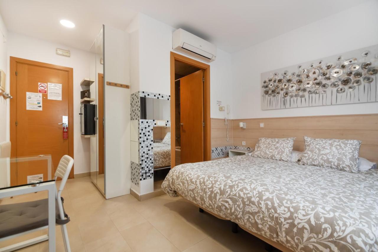 Hostal House Barcelona Exterior foto